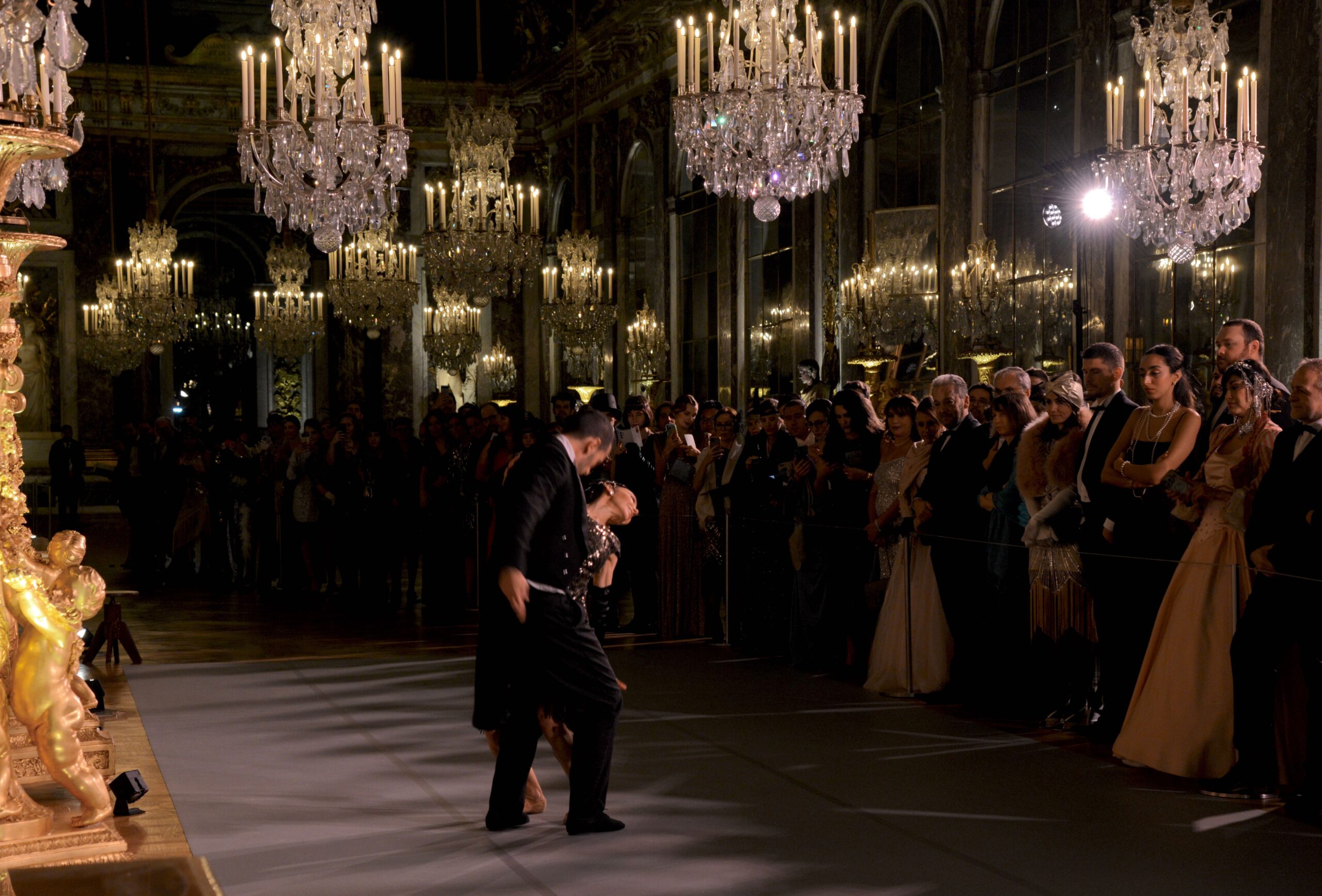 Photo 1 Le Bal du Siècle