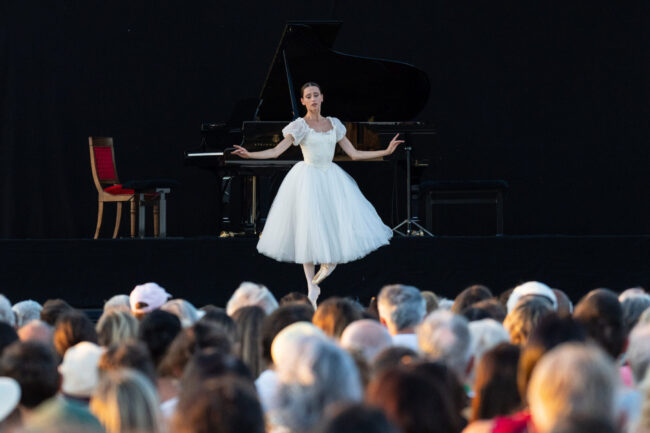 39 Concert samedi Les Etoiles au château Septembre 2023 Crédit Edouard Brane 25