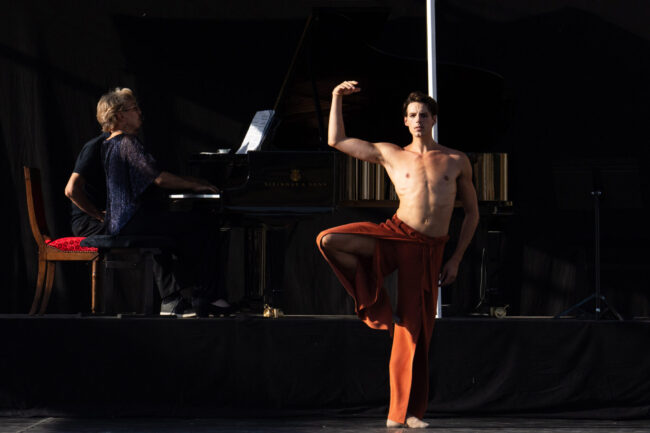 84 Spectacle dimanche Les Etoiles au château Septembre 2023 Crédit Edouard Brane 52