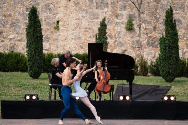 105 Représetantion 9 juin Les Etoiles au Château Domaine de Fabrègues Crédit Edouard Brane 73