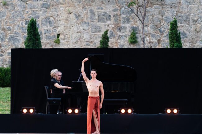 126 Représetantion 8 juin Les Etoiles au Château Domaine de Fabrègues Crédit Edouard Brane 26