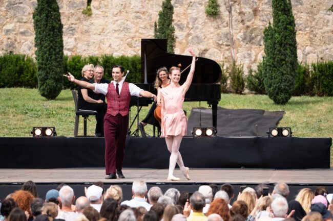 56 Représentation journée avec public Domaine de Fabregues Juin 2024 Crédit Edouard Brane 3