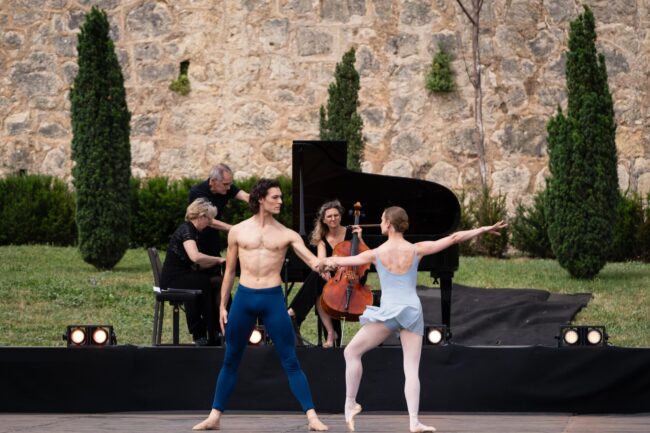 88 Représetantion 9 juin Les Etoiles au Château Domaine de Fabrègues Crédit Edouard Brane 71