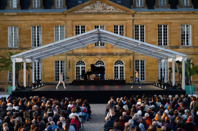 101 Représentation 1 Château de Digoine Crédit Edouard Brane 73