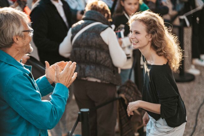 90 Dédicace Château de Digoine Crédit Edouard Brane 1