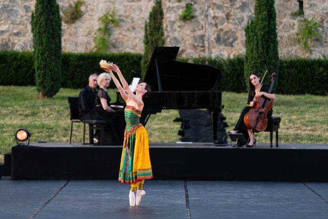 101 Représentation 14 juin Les Etoiles au Château Fabrègues Crédit Edouard Brane 25