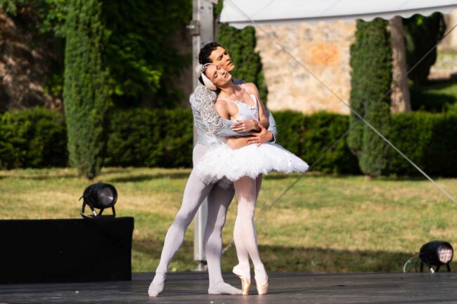 124 Représentation 15 juin Les Etoiles au Château Fabrègues Crédit Edouard Brane 16