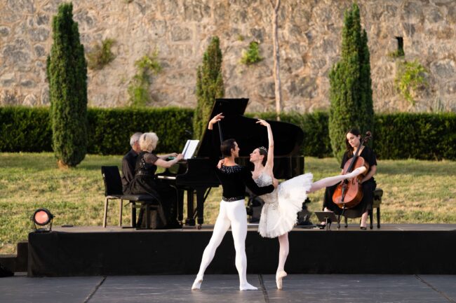 23 Représentation 14 juin Les Etoiles au Château Fabrègues Crédit Edouard Brane 4