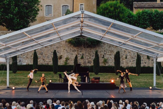 26 Représentation 14 juin Les Etoiles au Château Fabrègues Crédit Edouard Brane 65