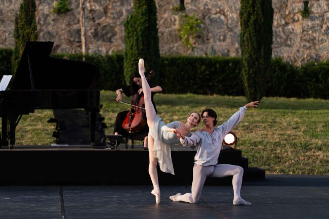 68 Représentation 14 juin Les Etoiles au Château Fabrègues Crédit Edouard Brane 11