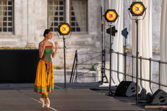 26 Représentation 1 Les Etoiles au château Chambord Juillet 2025 Crédit Edouard Brane 34