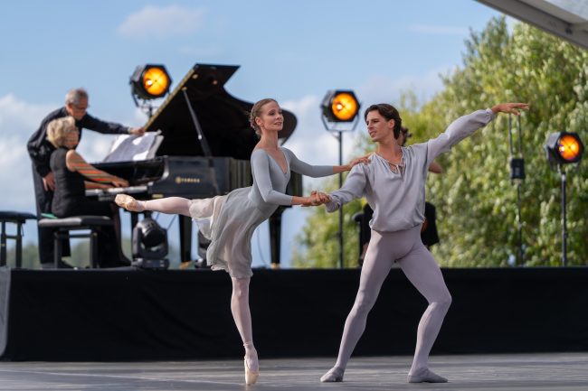 41 Représentations Les Etoiles au château Mont Saint Michel Crédit Edouard Brane 48