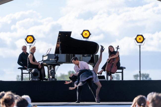 69 Représentations Les Etoiles au château Mont Saint Michel Crédit Edouard Brane 63